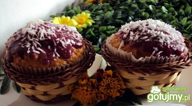 Muffinki z orzechami i kokosem - na zsia Muffinki z orzechami i kokosem - na zsia