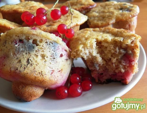 Muffinki z porzeczkami Muffinki z porzeczkami