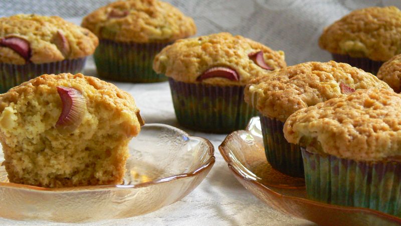 Muffinki z rabarbarem