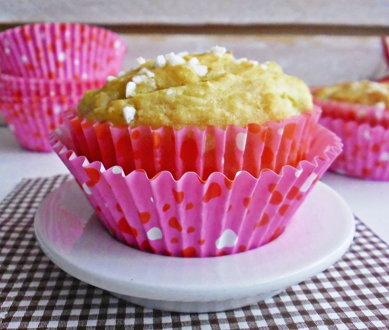 Muffinki z rabarbarem Muffinki z rabarbarem