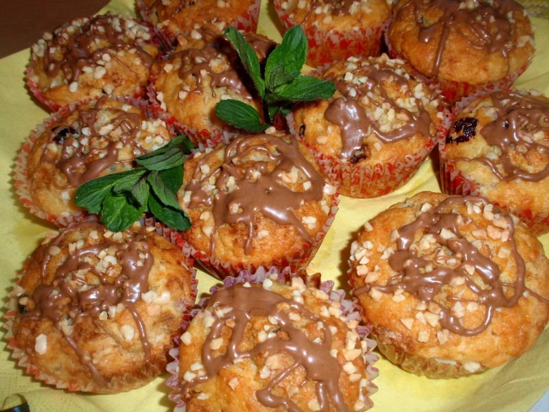 Muffinki z rabarbarem i migdałami Muffinki z rabarbarem i migdałami
