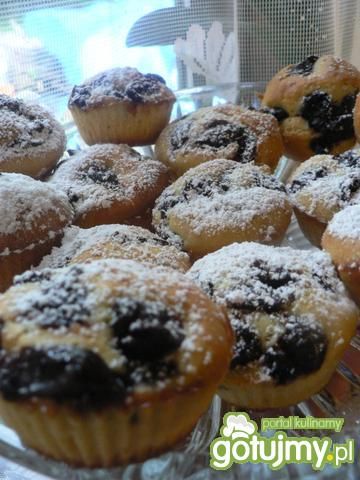 Muffinki z wiśniami 