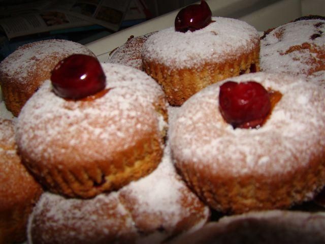 muffinki z wiśniami 