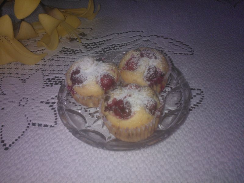 Muffinki z wiśniami