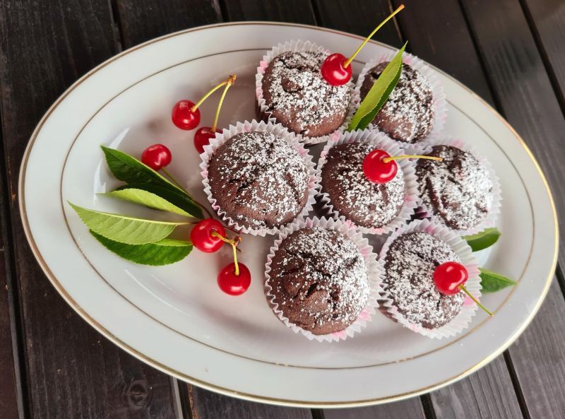 Muffinki z wiśniami Muffinki z wiśniami
