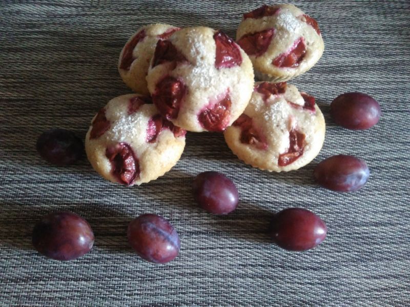 Muffinki że śliwkami Muffinki że śliwkami