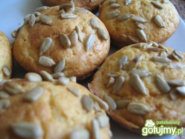 Muffinki ze słonecznikiem Muffinki ze słonecznikiem