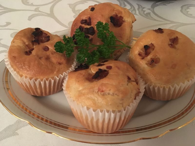 Muffinki ze smażoną cebulką