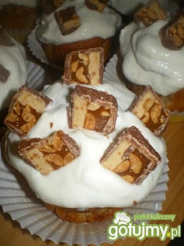 Muffinki ze snikersami