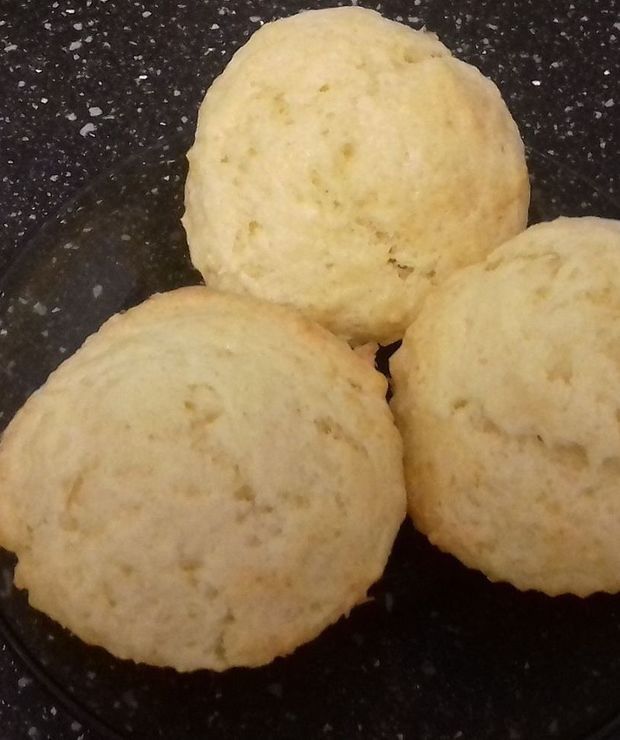 Muffiny cytrynowe z czekoladą