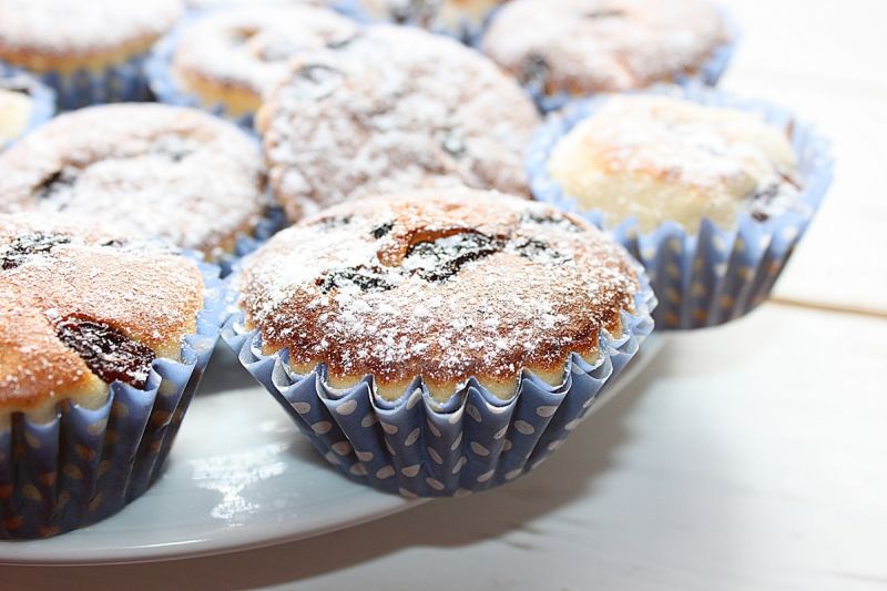Muffiny cytrynowe z rodzynkami 