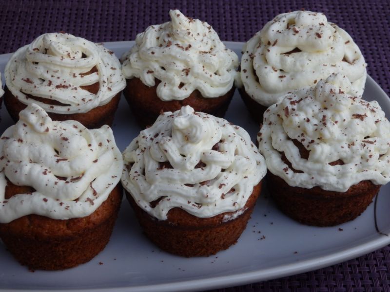 Muffiny cytrynowo-migdałowe