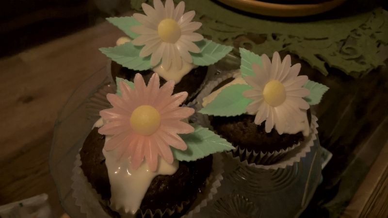 Muffiny czekoladowe z białą czekoladą