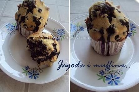 Muffiny jagodowe z nutą pomarańczy  Muffiny jagodowe z nutą pomarańczy