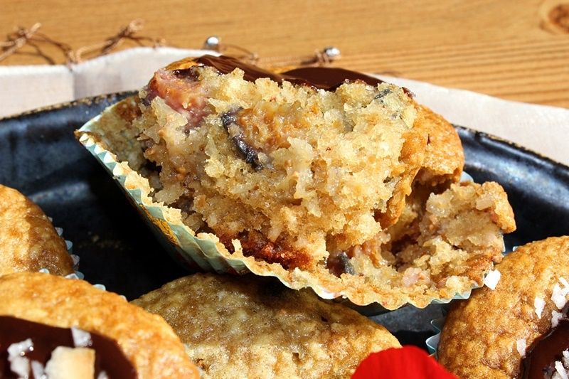 Muffiny orzechowo-kokosowe z figami 