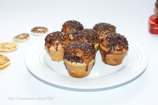 Muffiny piaskowe z kaszą