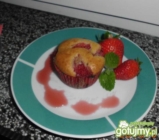 Muffiny  truskawkami Muffiny  truskawkami