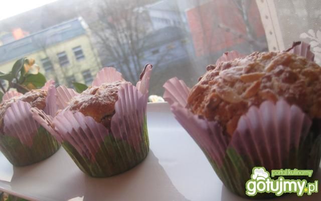 Muffiny w kwiatowych papilotkach Muffiny w kwiatowych papilotkach