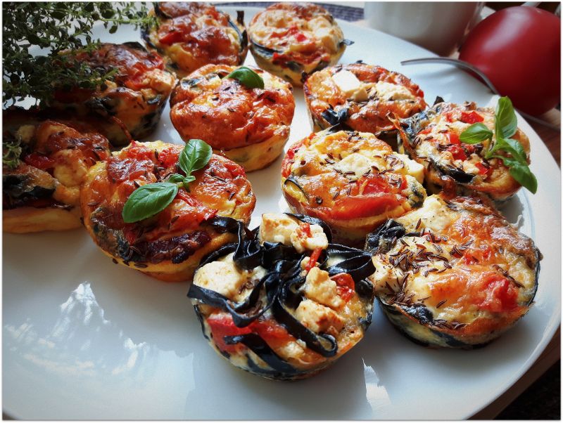 Muffiny warzywno makaronowe Muffiny warzywno makaronowe