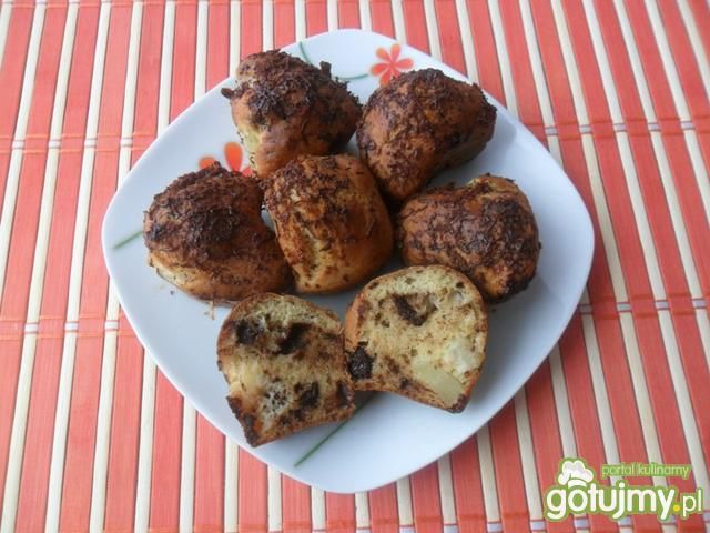 Muffiny z czekoladą i owocami Muffiny z czekoladą i owocami