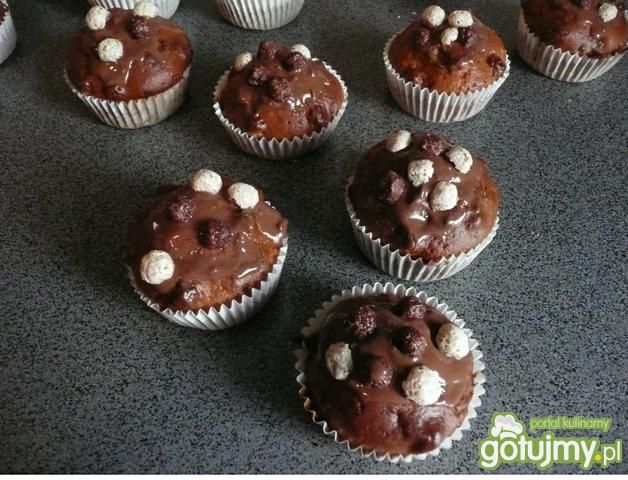 Muffiny z kuleczkami Nesquik