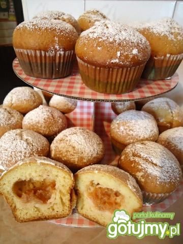 Muffiny z szarlotkowym nadzieniem
