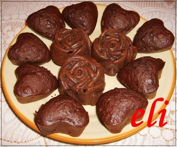 Mufinki kakaowo-ananasowe Eli Mufinki kakaowo-ananasowe Eli