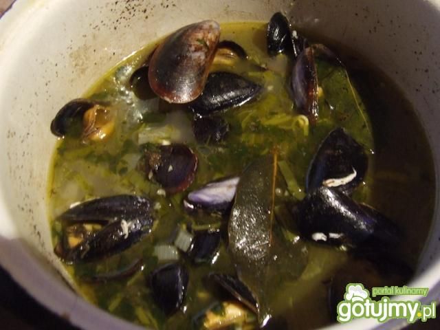 Mule po belgijsku, Mule po belgijsku,