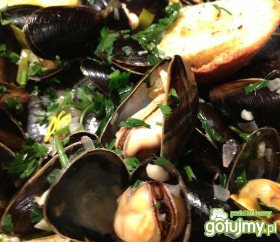 Mule w białym winie ala Kristofe. Mule w białym winie ala Kristofe.