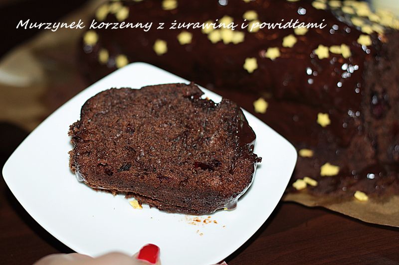 Murzynek korzenny z żurawiną i powidłami Murzynek korzenny z żurawiną i powidłami