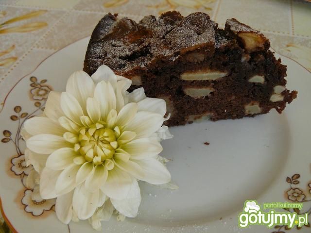 Murzynek z jabłkami.