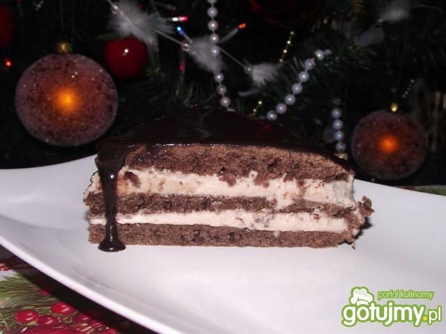 Murzynek z kakaową bitą śmietaną  Murzynek z kakaową bitą śmietaną