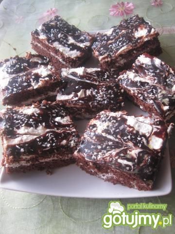 Murzynek z kokosową masą