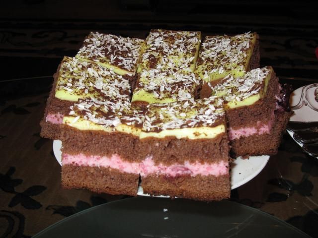 Murzynek z mleczną pianką Murzynek z mleczną pianką