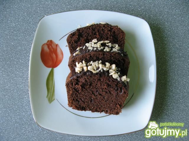 Murzynek z orzechami. Murzynek z orzechami.