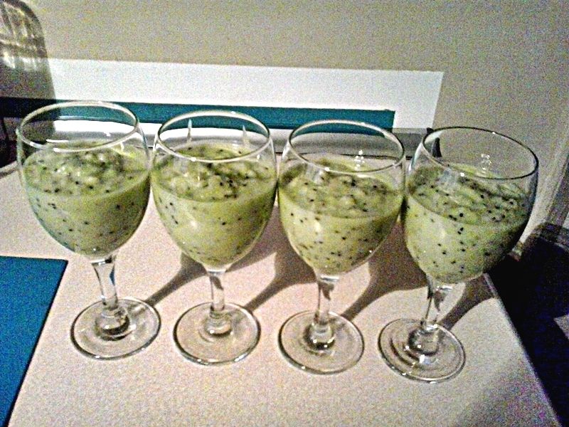 Mus owocowy w kieliszkach Mus owocowy w kieliszkach