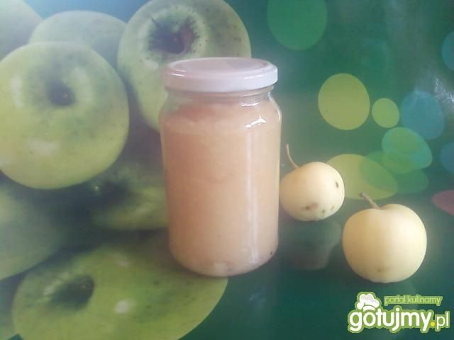 Mus z papierówek z cynamonem. Mus z papierówek z cynamonem.