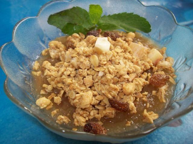 Musli z konfiturą jabłkowo - miętową