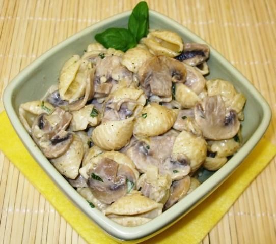 Muszle Conchiglie z pieczarkami... Muszle Conchiglie z pieczarkami...