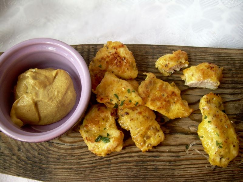 Musztardowe kąski/nuggetsy z kurczaka Musztardowe kąski/nuggetsy z kurczaka