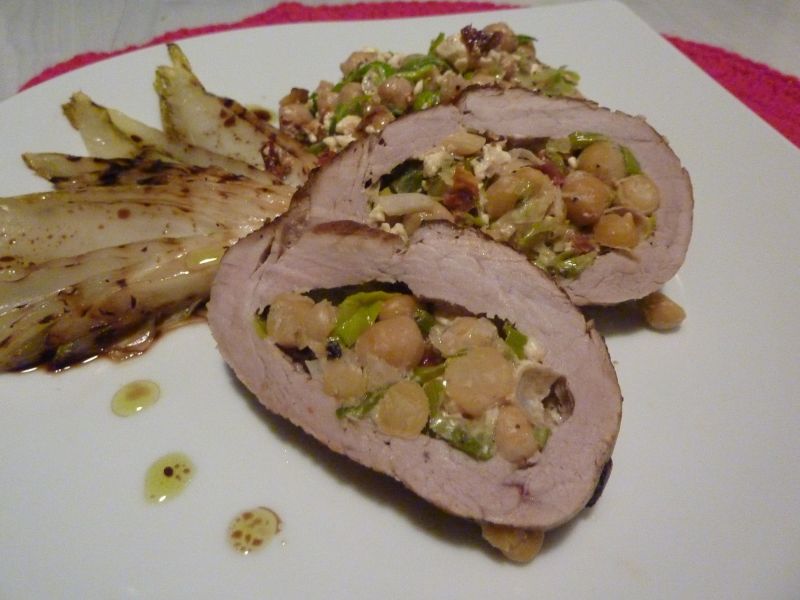 Nadziewana polędwiczka wieprzowa cieciorką  Nadziewana polędwiczka wieprzowa cieciorką