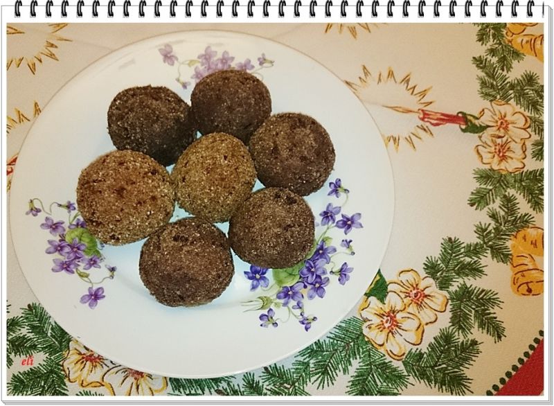 Nadziewane kule Eli z karpia