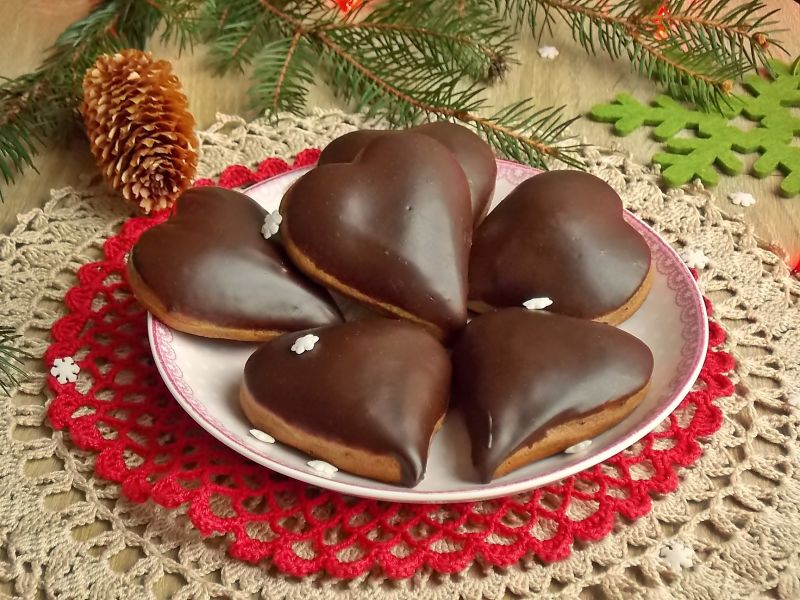 Nadziewane pierniczki z powidłami śliwkowymi