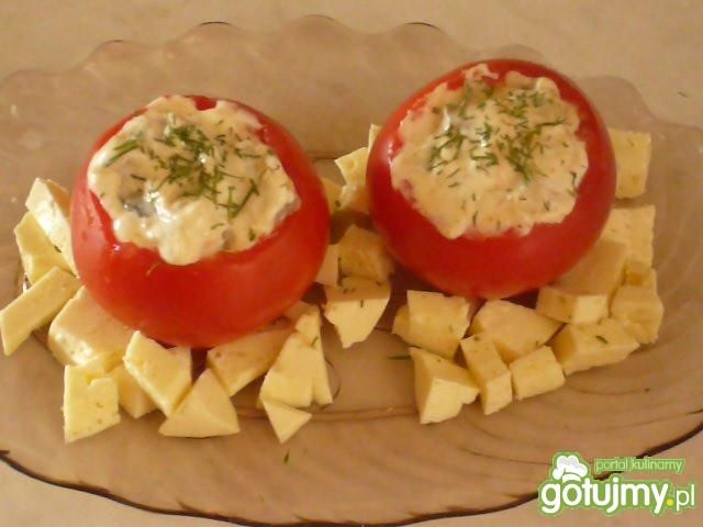 Nadziewane pomidory rybką