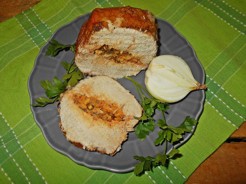 Nadziewany duszony schab