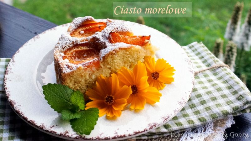 Najłatwiejsze ciasto z morelami 