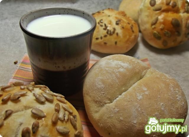 Najłatwiejsze pszenne bułki