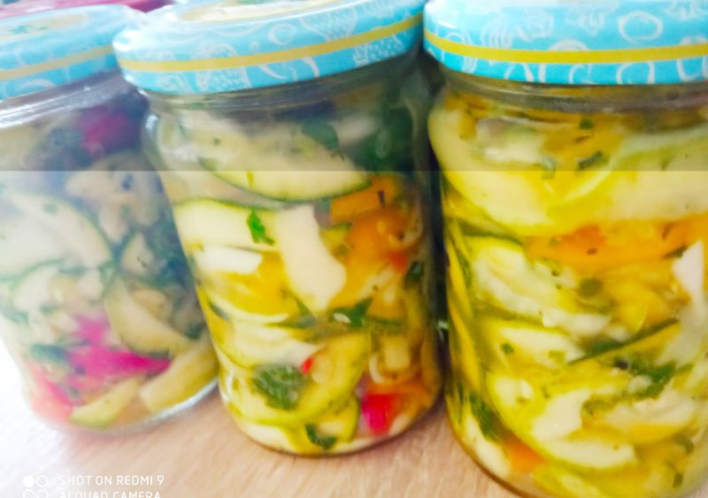 Najlepsza sałatka z cukinii