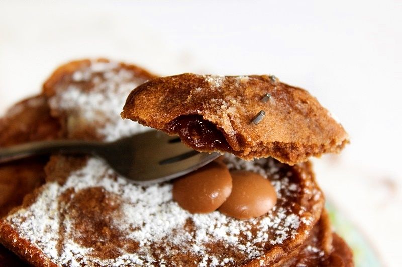 Najlepsze pancakes czekoladowe (z czekoladą) Najlepsze pancakes czekoladowe (z czekoladą)