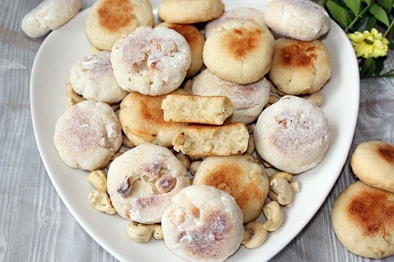 Najprostsze ciastka z olejem (i nerkowcami) Najprostsze ciastka z olejem (i nerkowcami)